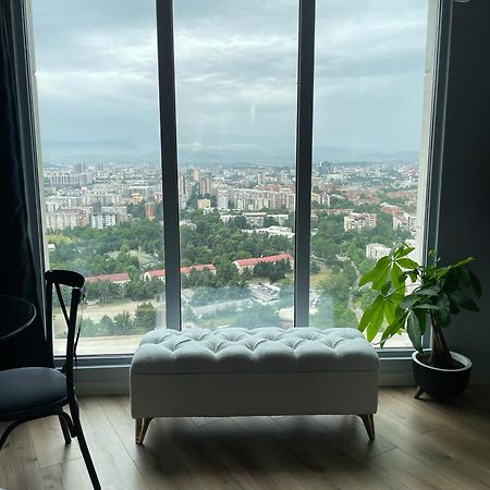 Royal Kate Spa Included 32Nd Floor Skopje Eksteriør billede